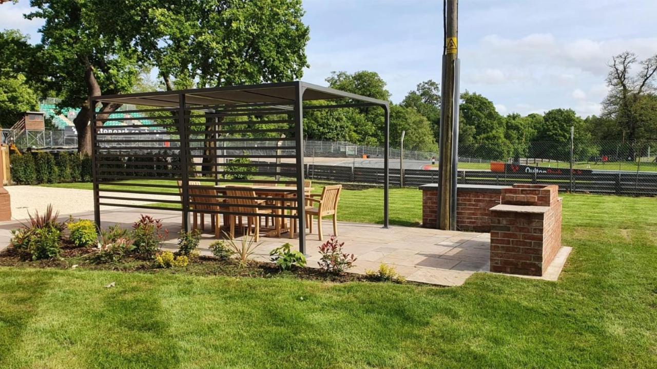 Oulton Park Lodge Little Budworth Екстериор снимка